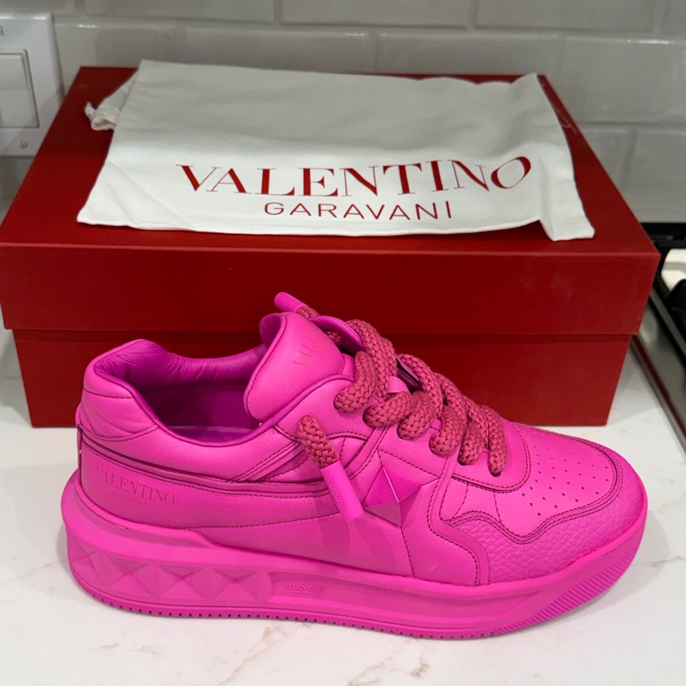 Valentino Garavani Bold Pink Sneakers